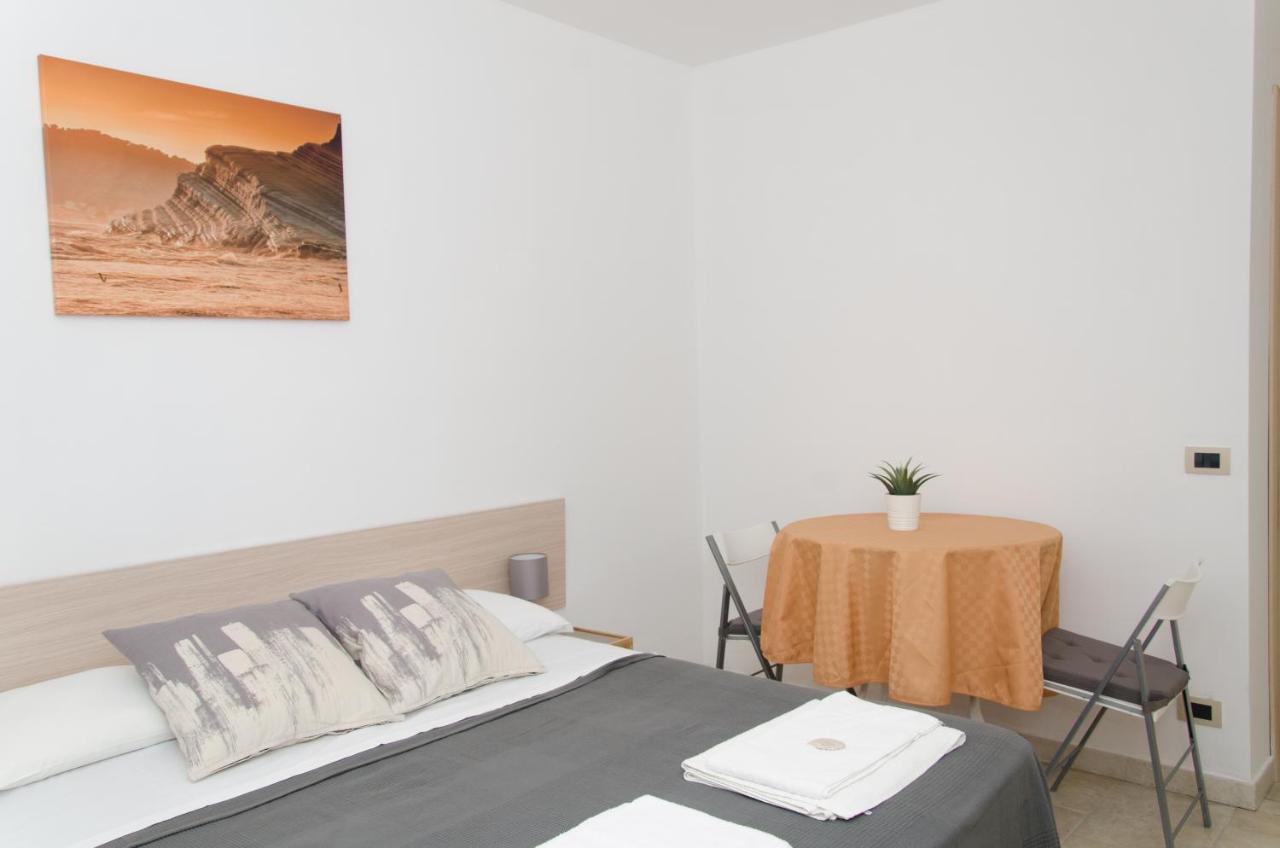 B&B Del Lido 포르토 엠페도클레 외부 사진